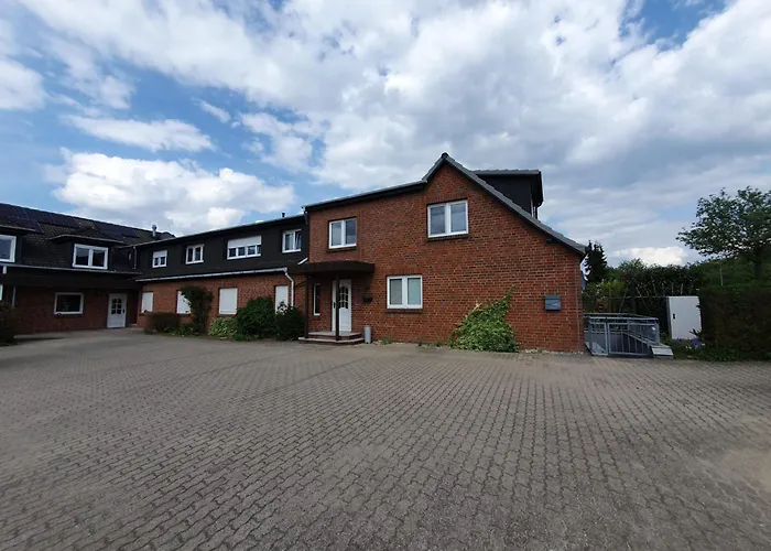 Neumuehler Hof 